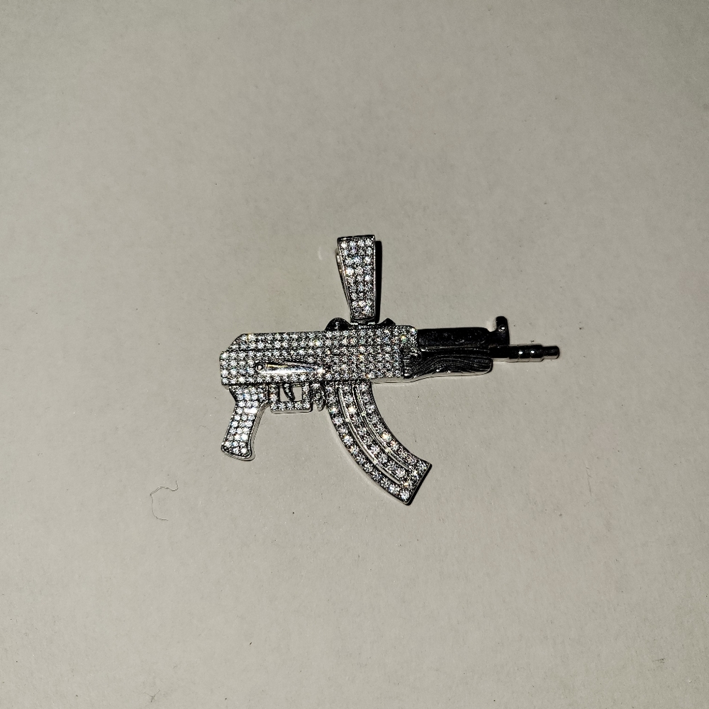 Pendant - Picture 2 of 2